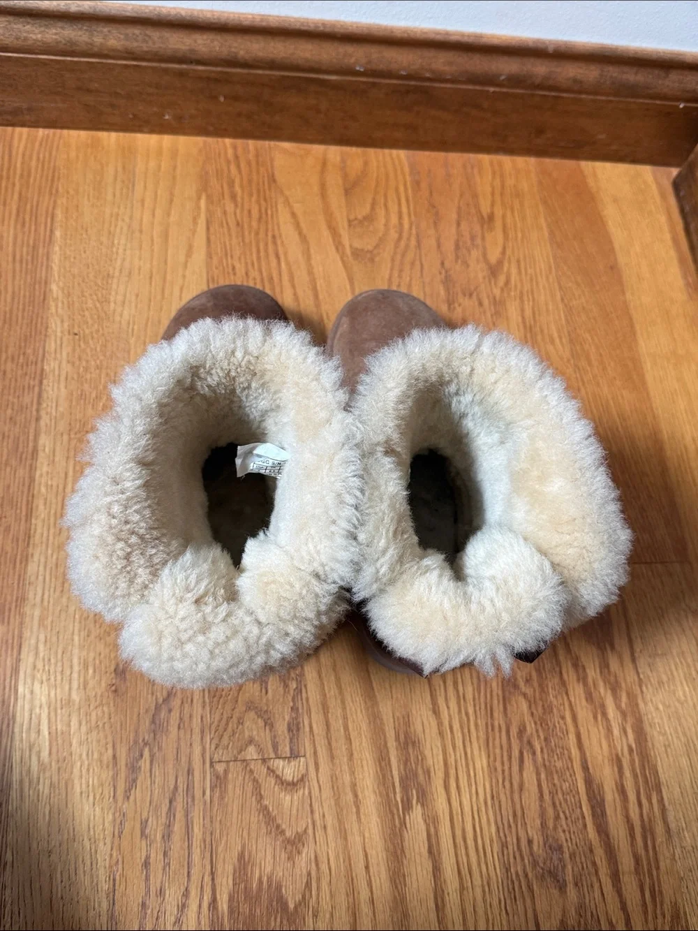 UGG guc some